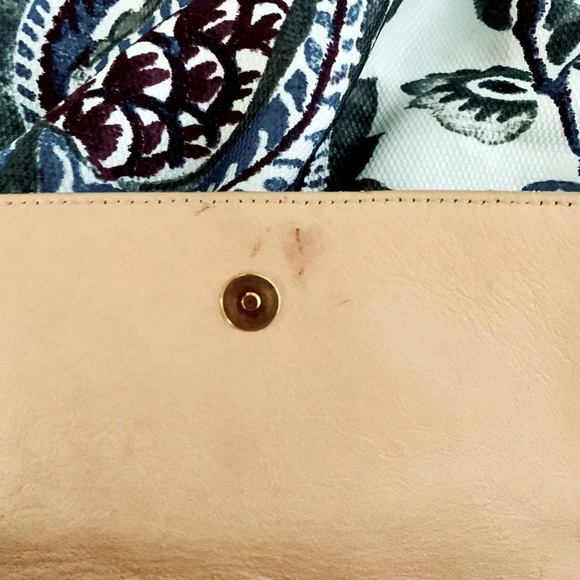 EUC- Marc Jacobs Quilted Bag - Picture 8 of 8